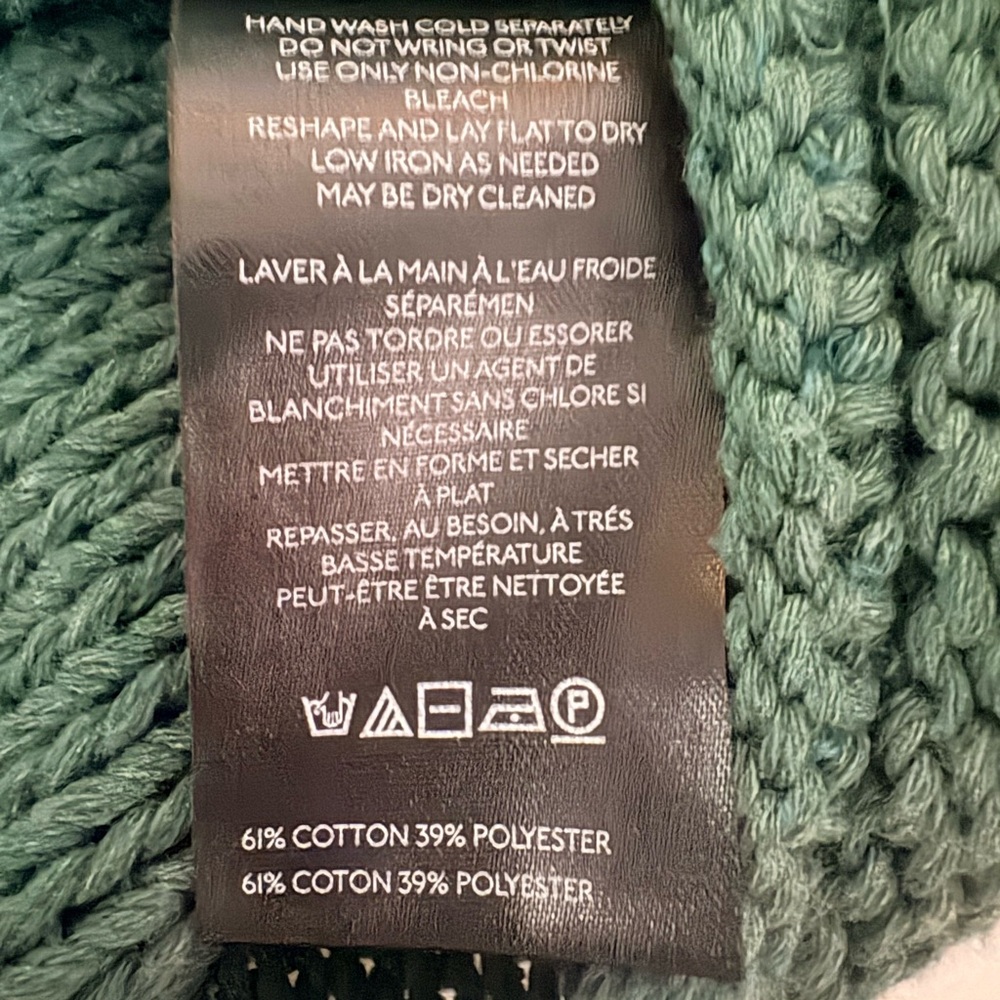 NWT Urban Outfitters BDG Skylar Oversized Cable Knit Pullover Sweater. Size Med - Picture 8 of 8